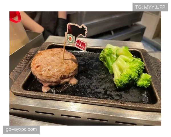 特雷·杨家的狗都吃有机牛排? 特雷·杨家的狗都吃有机牛排?